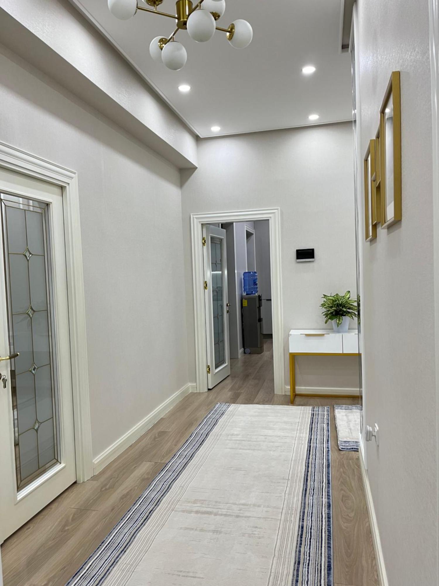 Scandinavian Style Apartment Фергана Екстериор снимка